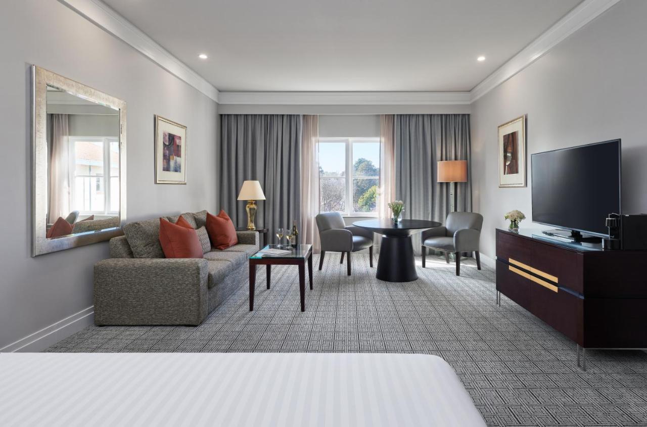 Hyatt - A Park Hyatt 5* Canberra